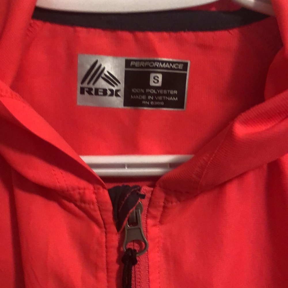 Reebok light weight jacket - Picture 2 of 3